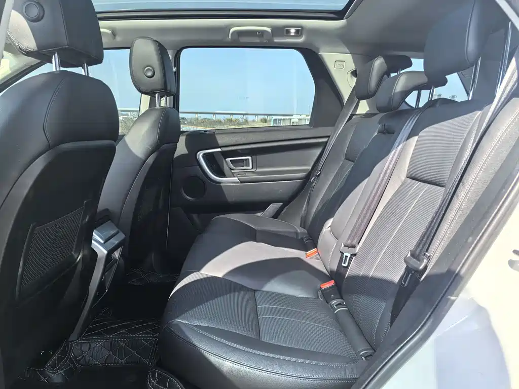 Land Rover Discovery Sport 2019 — фото 6
