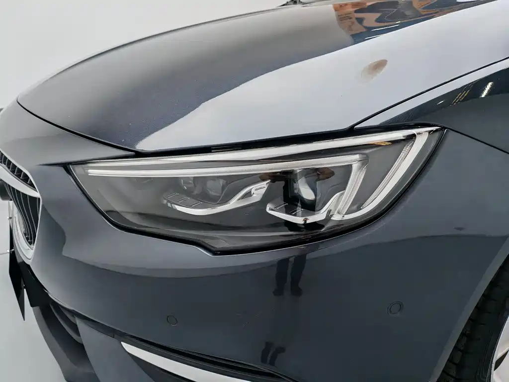 Buick Regal 2020 — фото 15