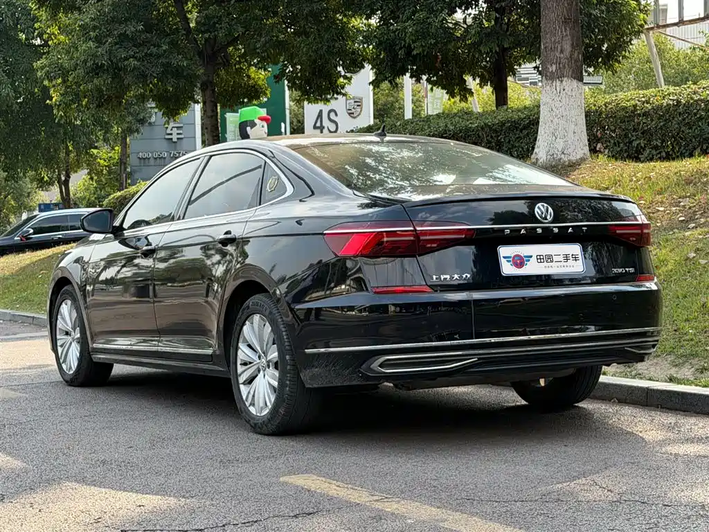Volkswagen Passat 2019 — фото 4