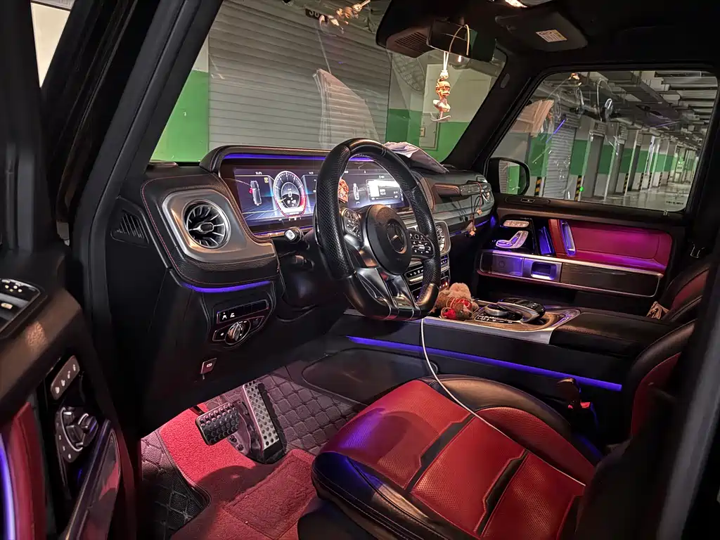 Mercedes-Benz G-Class AMG 2018 — фото 4