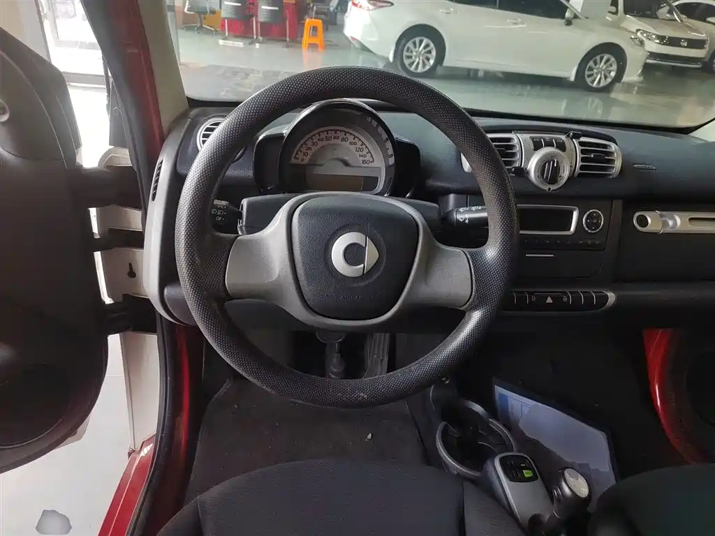 smart Fortwo 2014 — фото 8