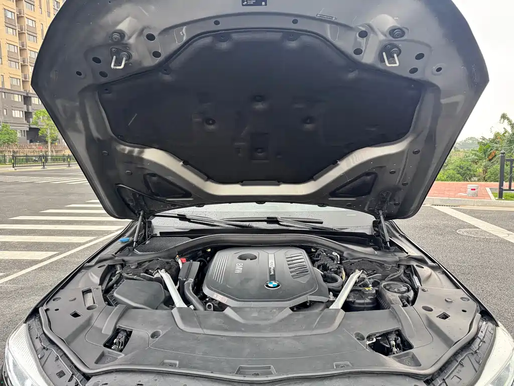 BMW 7 Series 2018 — фото 15