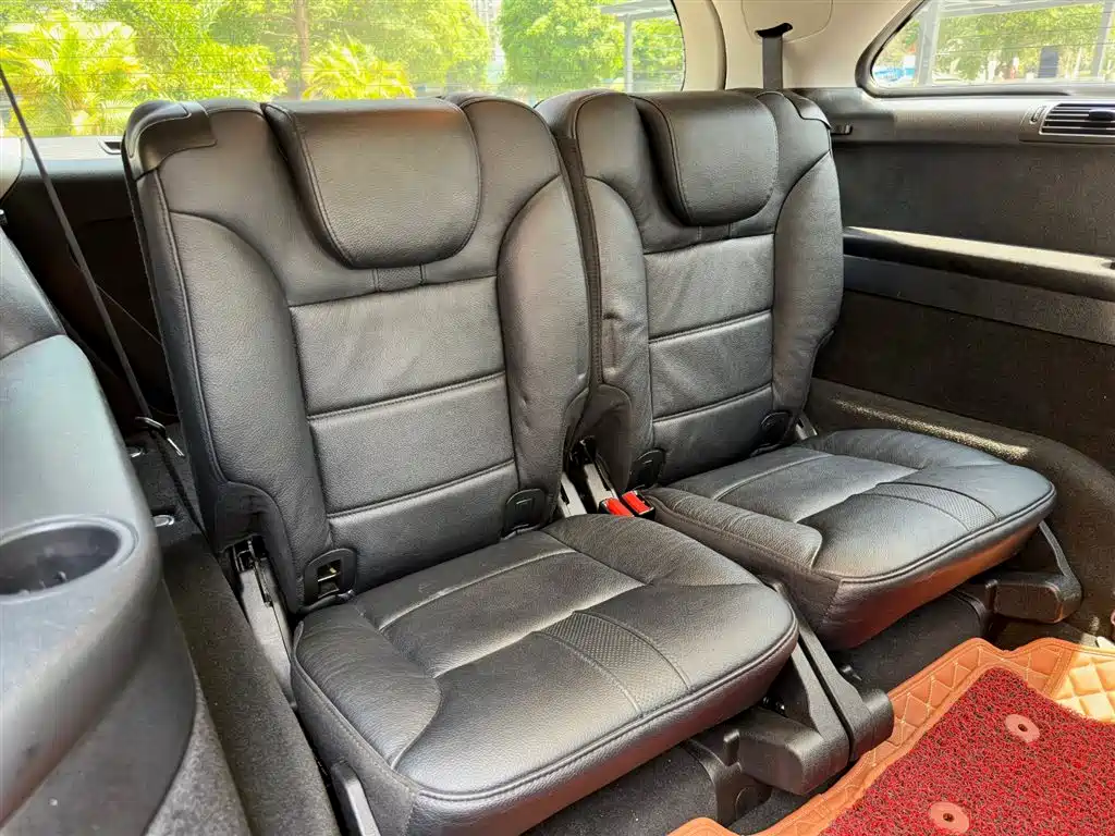 Mercedes-Benz R-Class 2015 — фото 19