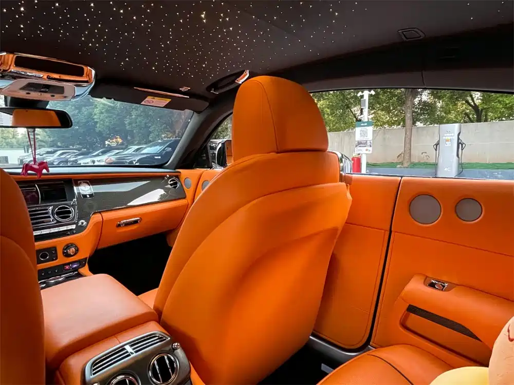 Rolls-Royce Wraith 2021 — фото 14