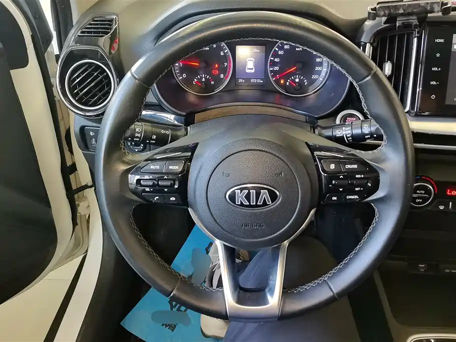 Kia KX1 2021 — фото 15