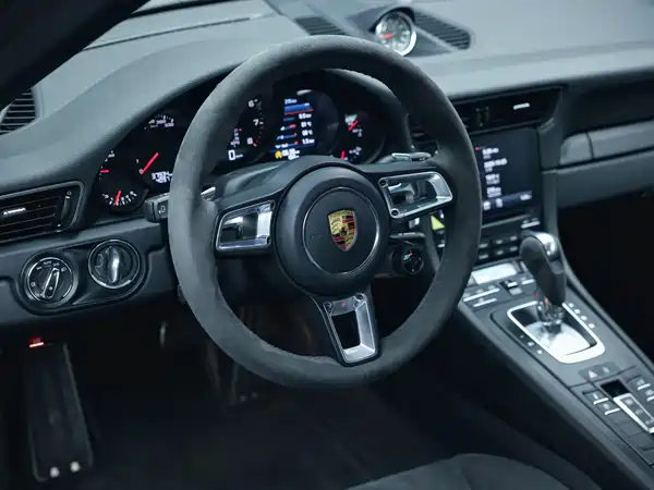 Porsche 911 2017