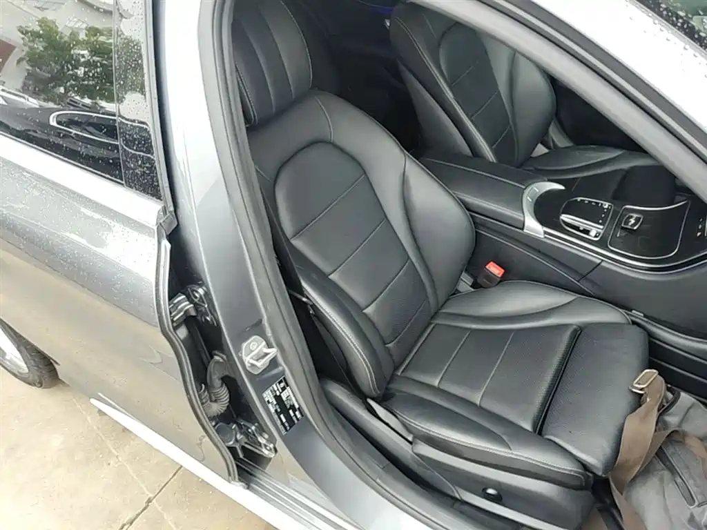 Mercedes-Benz C-Class 2020 — фото 25