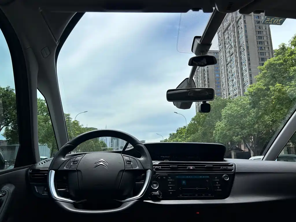 Citroën C4 PICASSO 2017 — фото 22