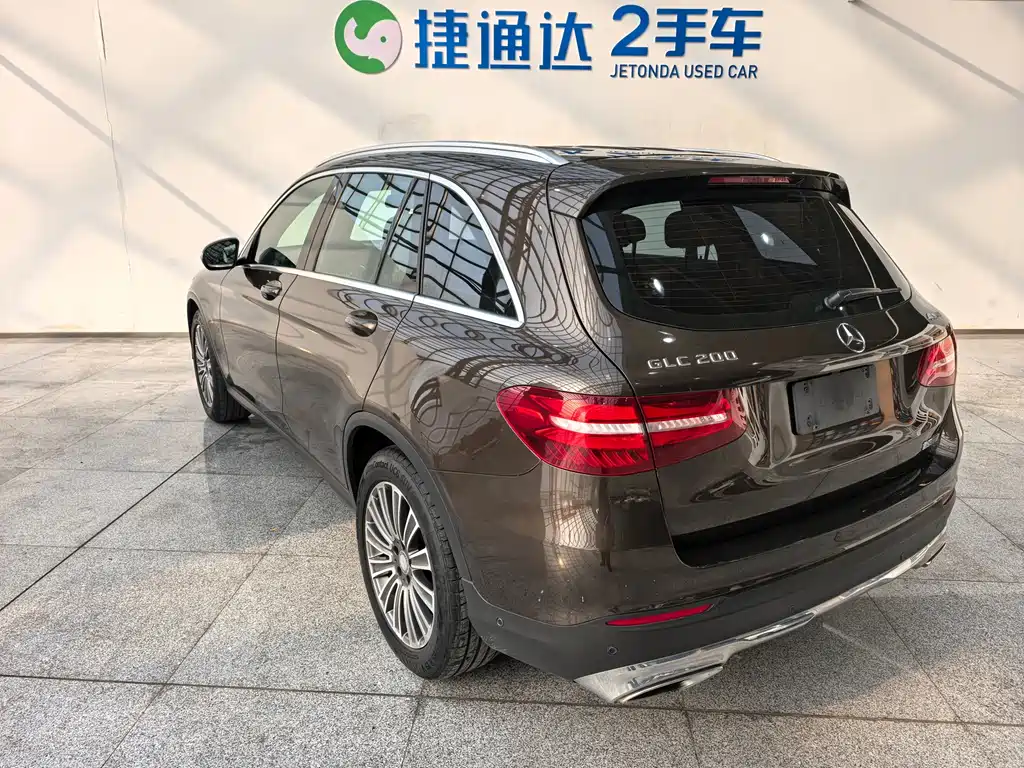 Mercedes-Benz GLC 2016 — фото 23