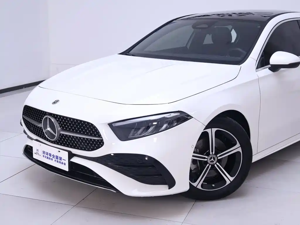 Mercedes-Benz A-Class 2023 — фото 3