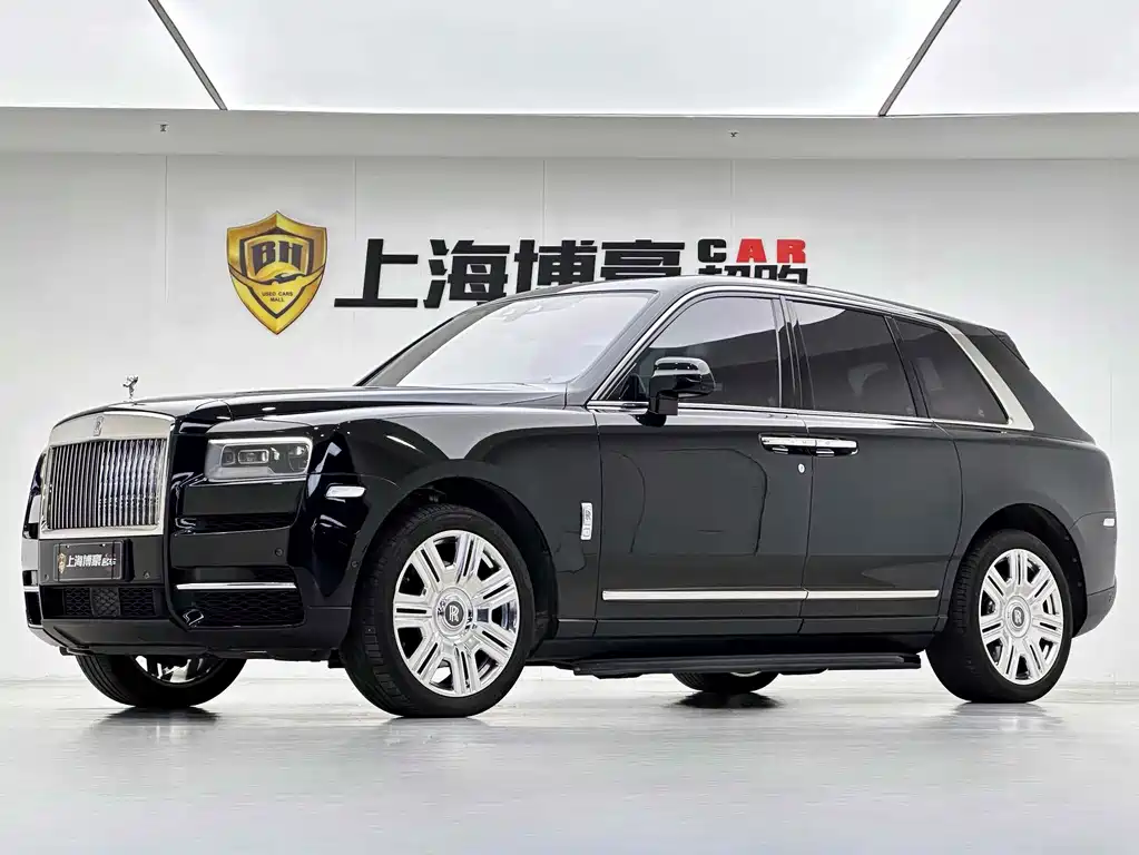 Rolls-Royce Cullinan 2024 — фото 1