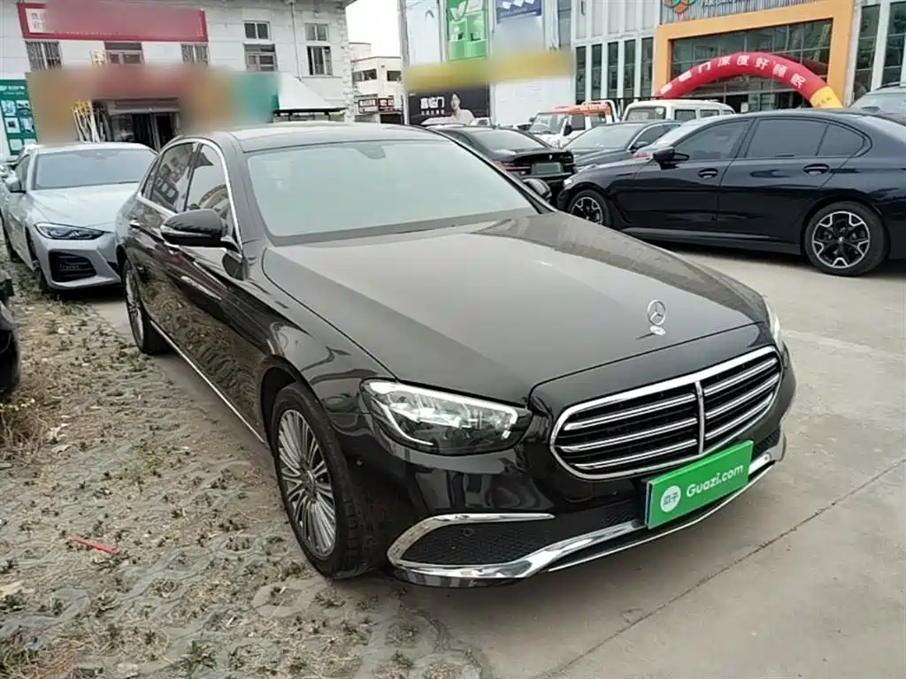 Mercedes-Benz E-Class 2023 — фото 4