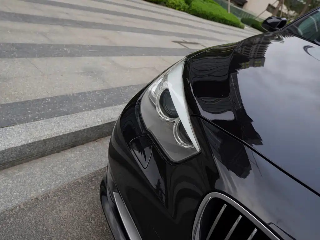 BMW 5 Series GT 2013 — фото 17