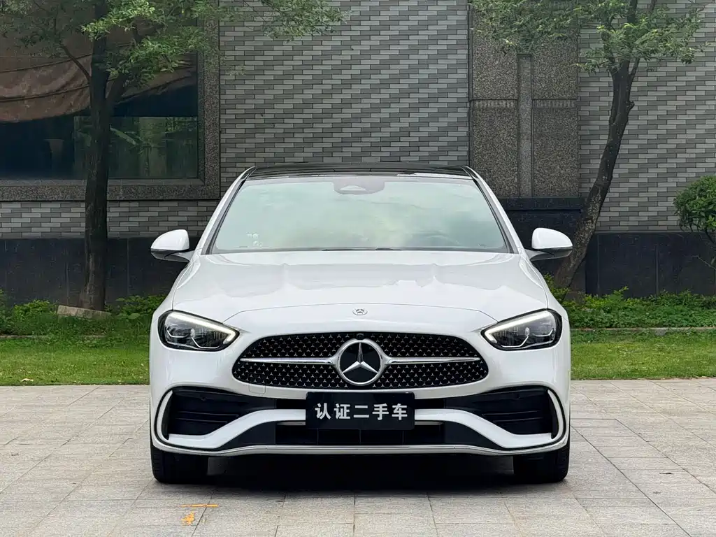 Mercedes-Benz C-Class 2023 — фото 2