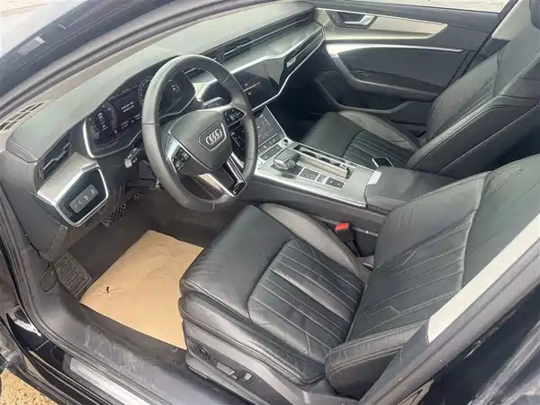 Audi A6L 2020