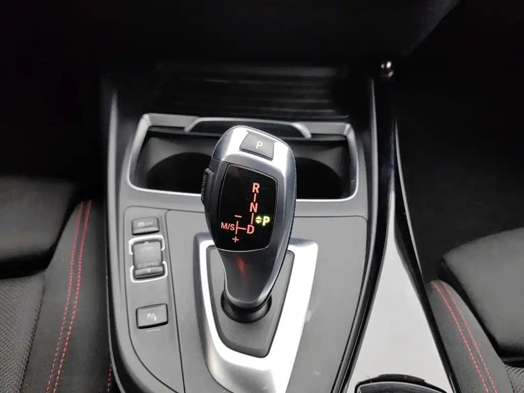 BMW 2 Series 2018 — фото 13