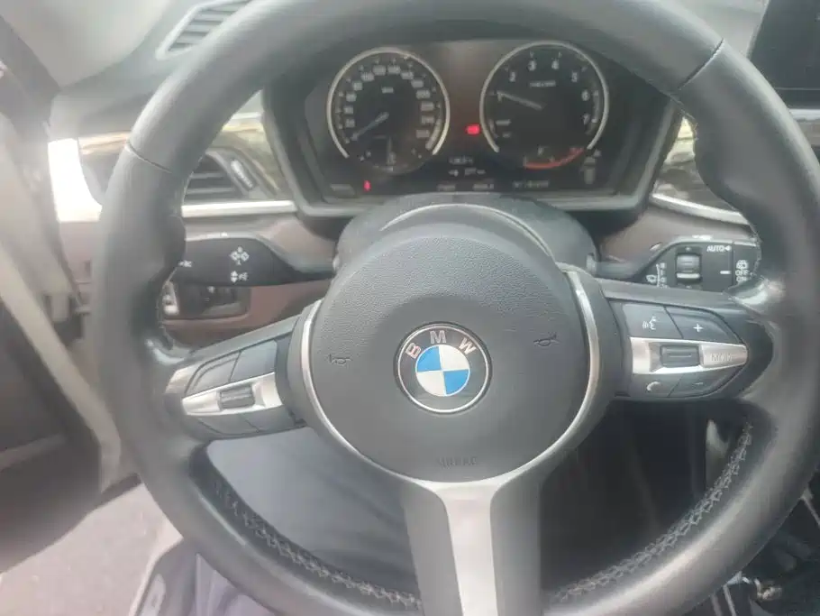BMW X1 2020 — фото 15