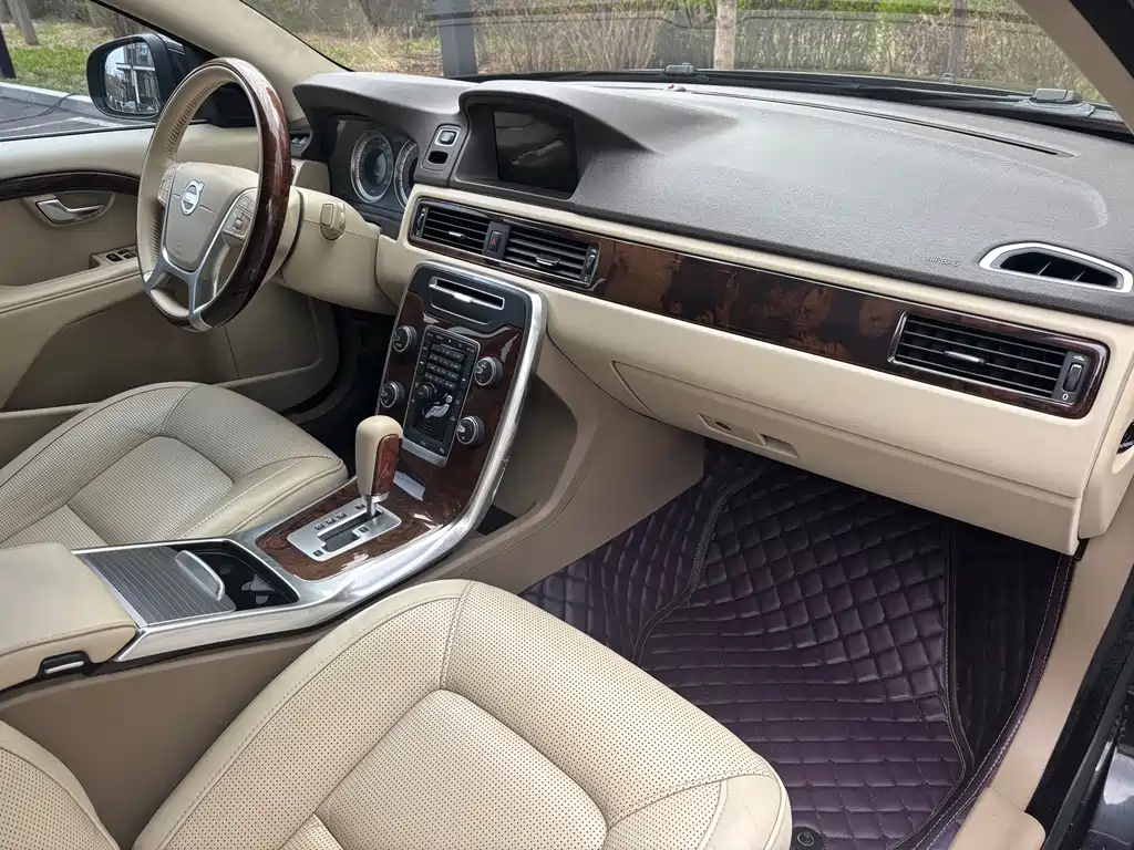 Volvo S80L 2013 — фото 10