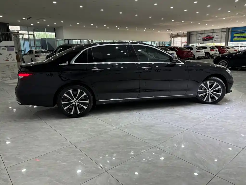 Mercedes-Benz E-Class New Energy 2022 — фото 2