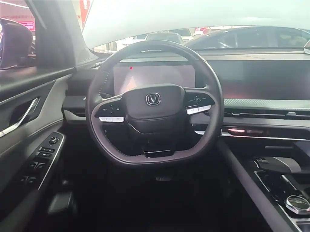 Changan CS75 PLUS 2023 — фото 11