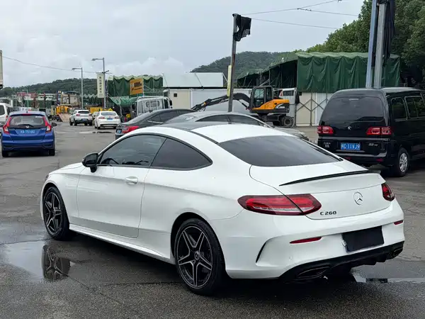 Mercedes-Benz C-Class 2023
