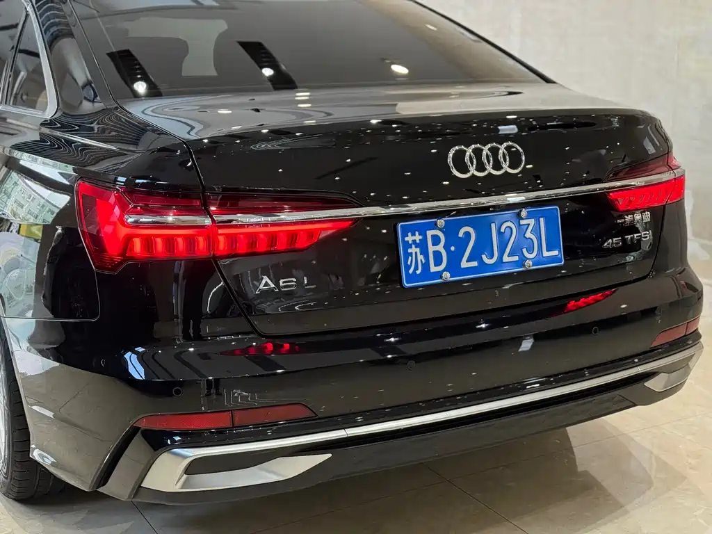 Audi A6L 2023 — фото 19