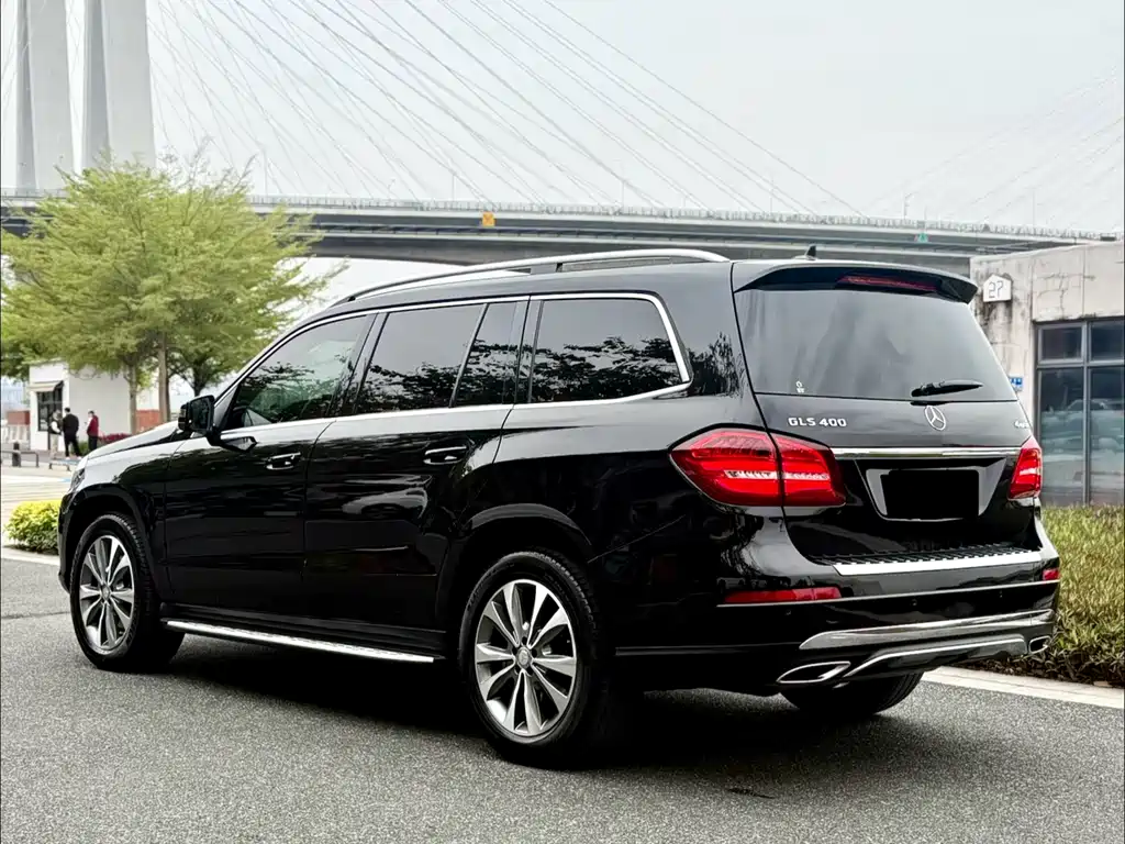 Mercedes-Benz GLS 2016 — фото 6