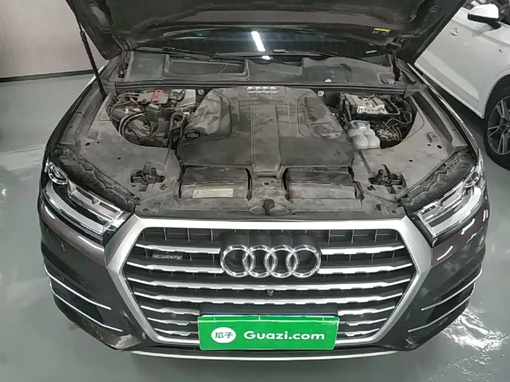 Audi Q7 2017 — фото 20