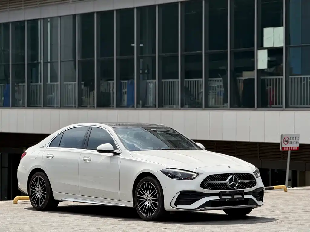 Mercedes-Benz C-Class 2022 — фото 8