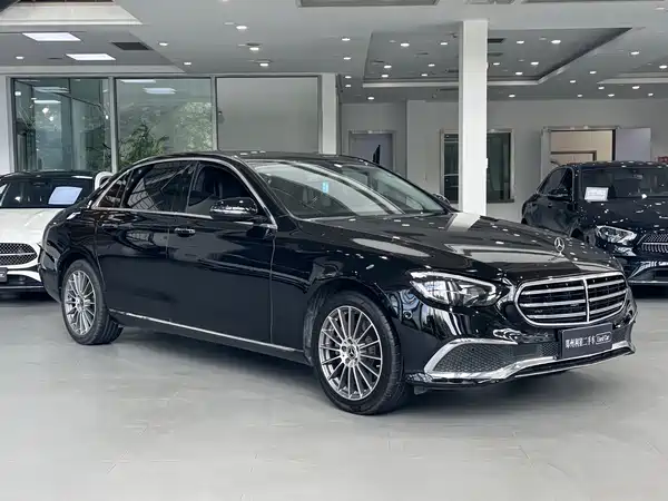 Mercedes-Benz E-Class 2021