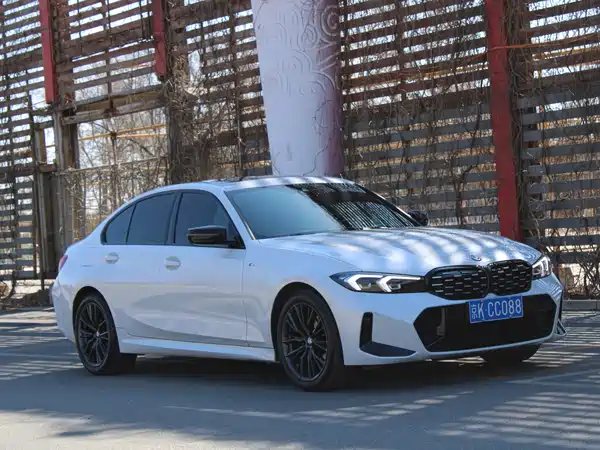 BMW 3 Series 2024
