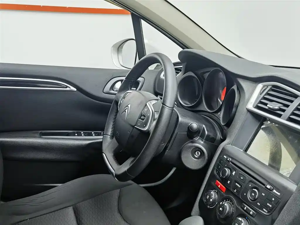Citroen C4L 2014 — фото 22