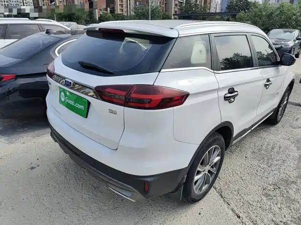 Geely Boyue 2020
