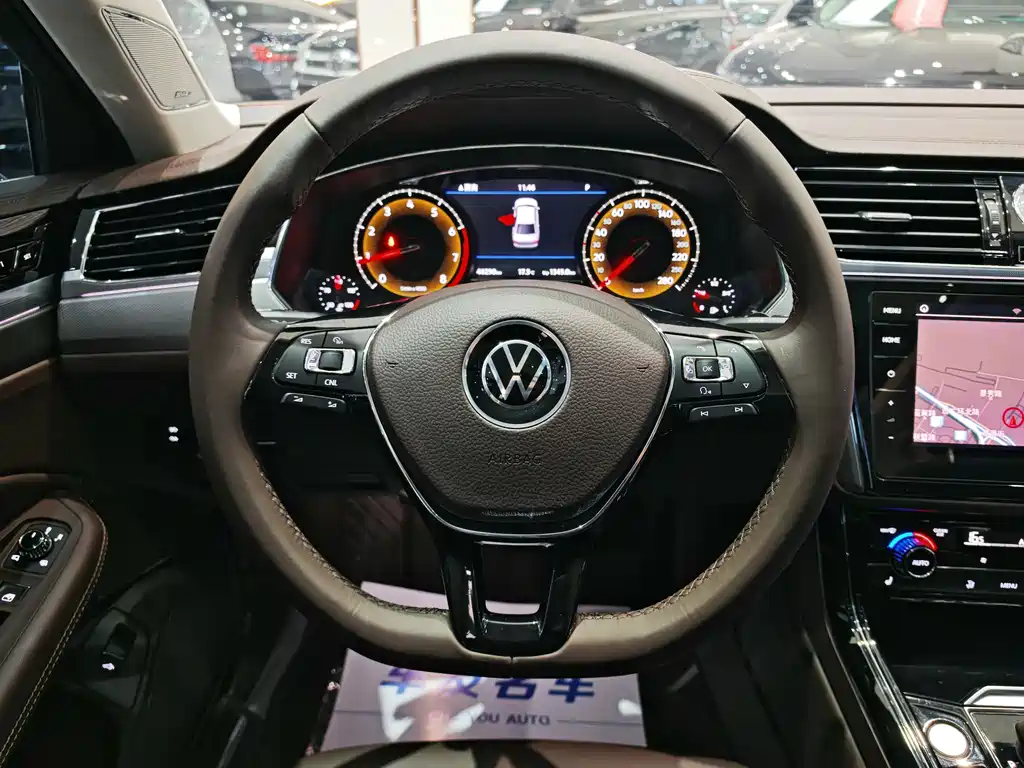 Volkswagen Phideon 2021 — фото 11