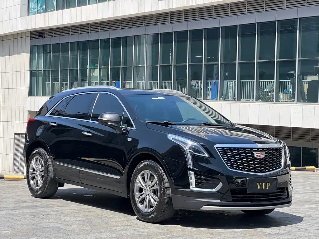 Cadillac XT5 2020 — фото 2
