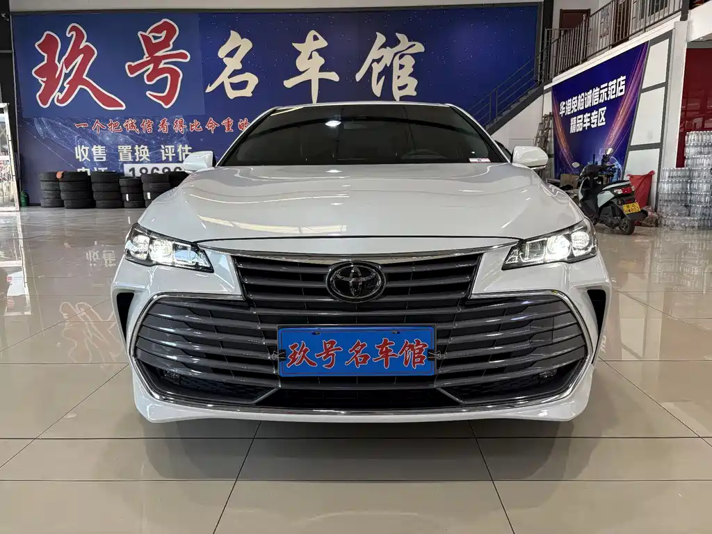 Toyota Avalon 2020 — фото 2