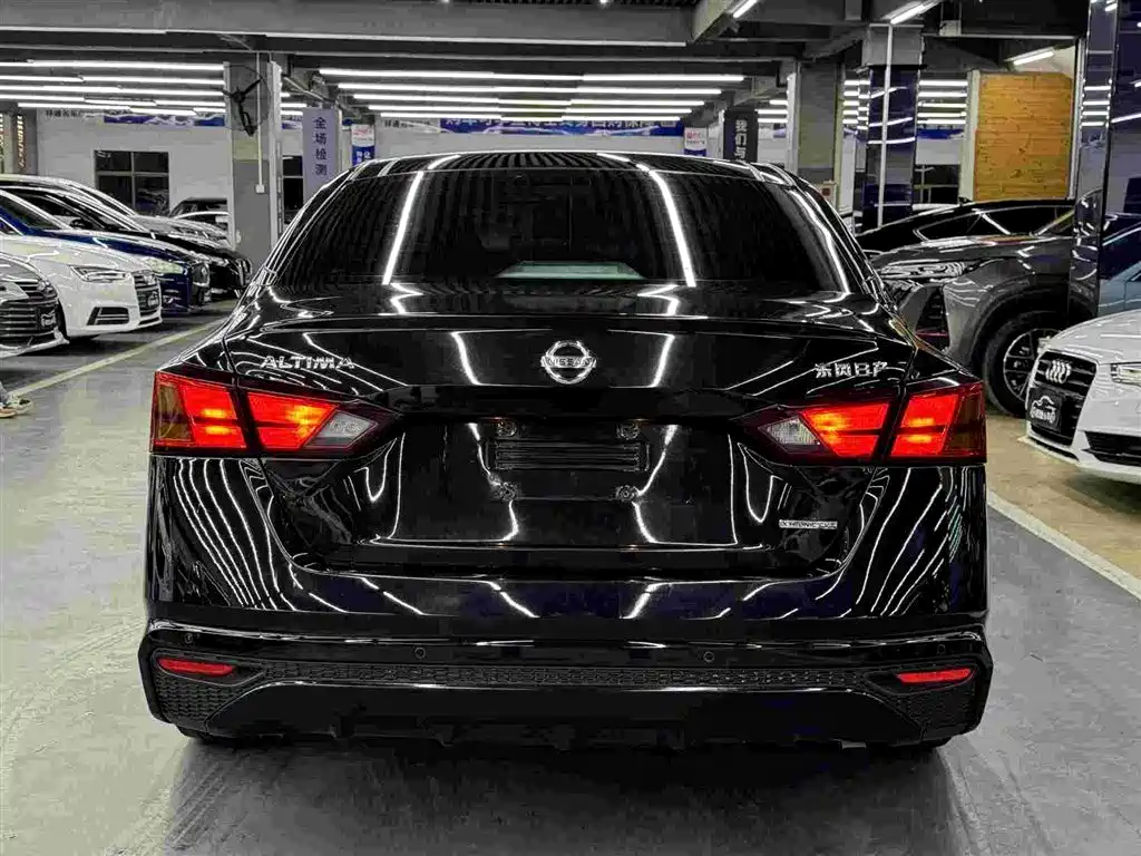 Nissan Teana 2020 — фото 11