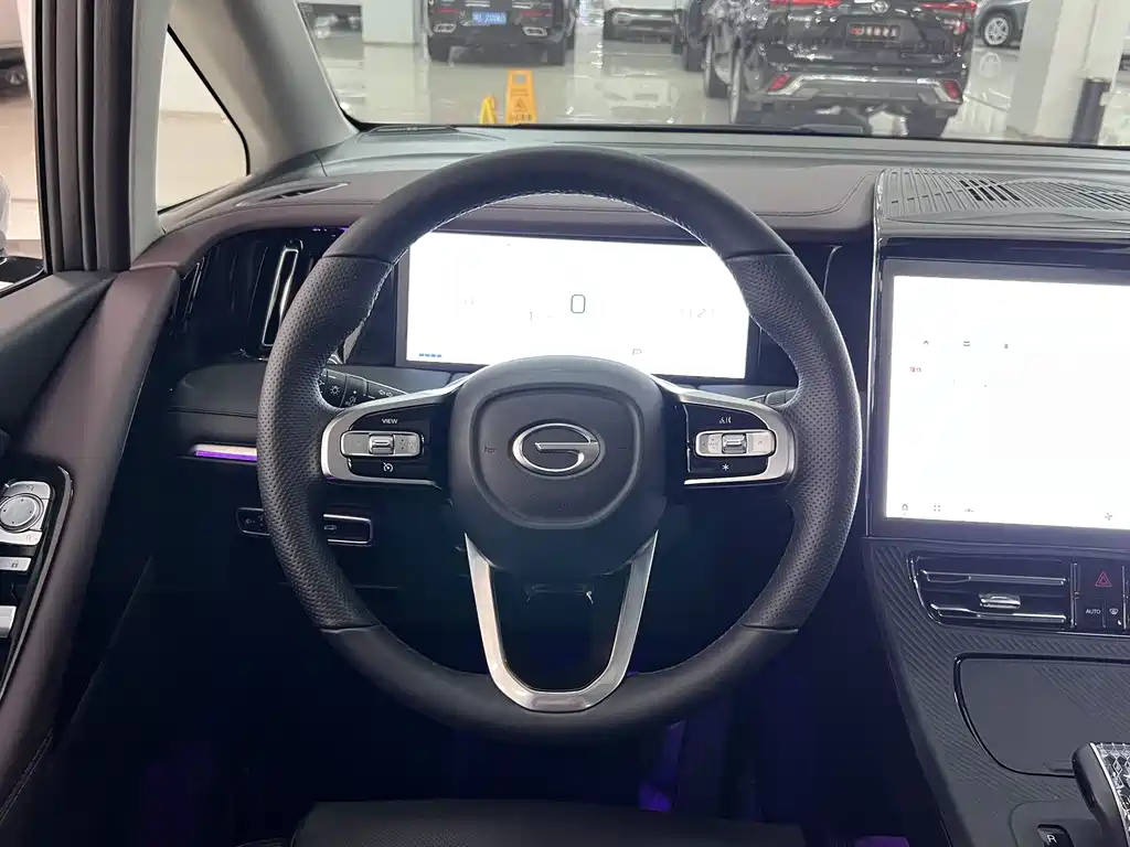 GAC Motor Trumpchi M8 2025 — фото 15