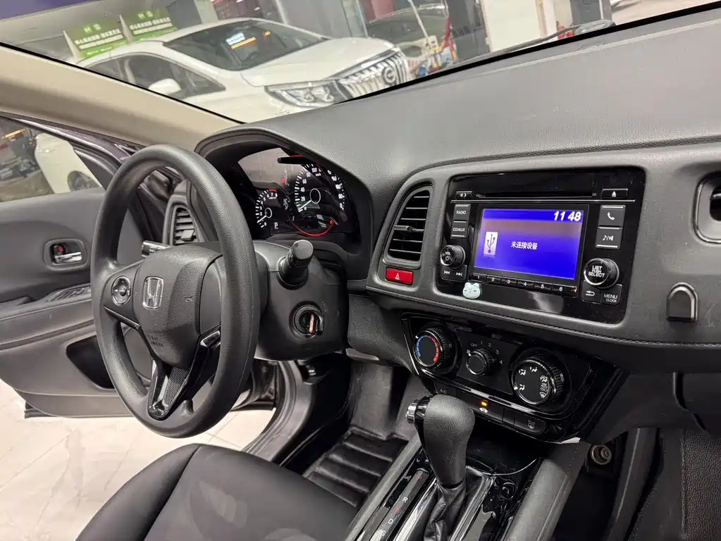 Honda Vezel 2016 — фото 11