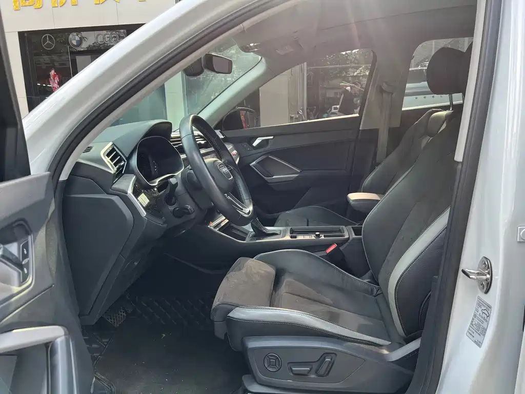 Audi Q3 2022