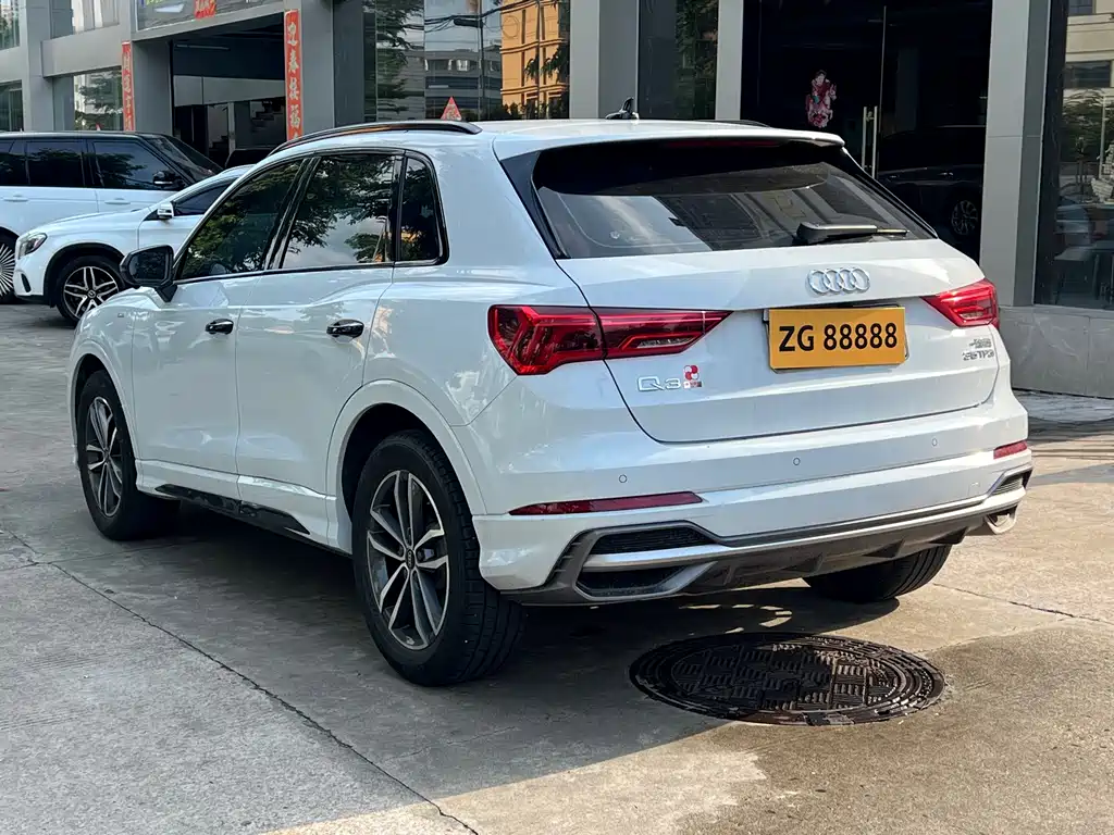 Audi Q3 2022