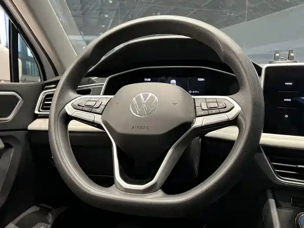 Volkswagen Tiguan L 2022
