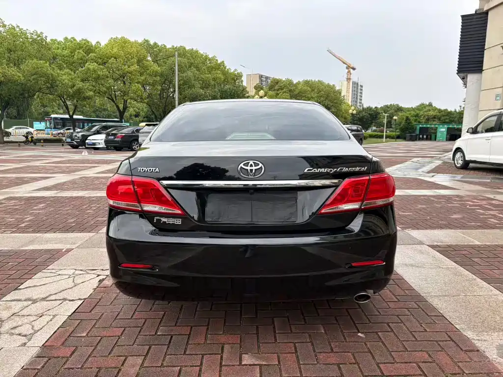 Toyota Camry 2013 — фото 15