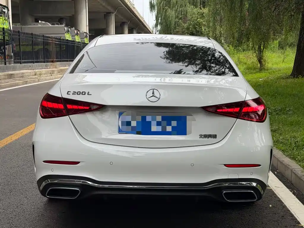 Mercedes-Benz C-Class 2023