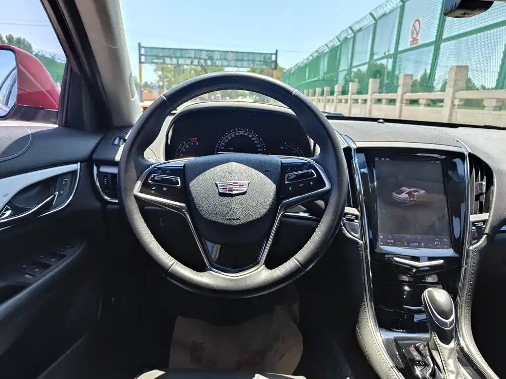 Cadillac ATS-L 2018 — фото 13