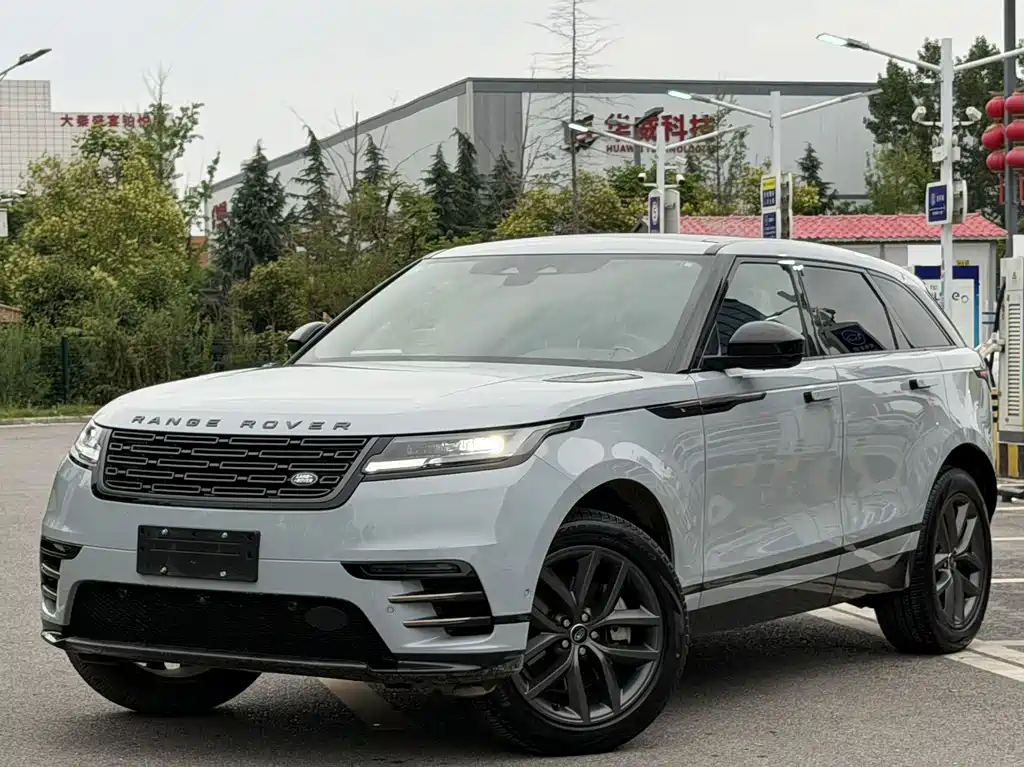 Land Rover Velar 2025