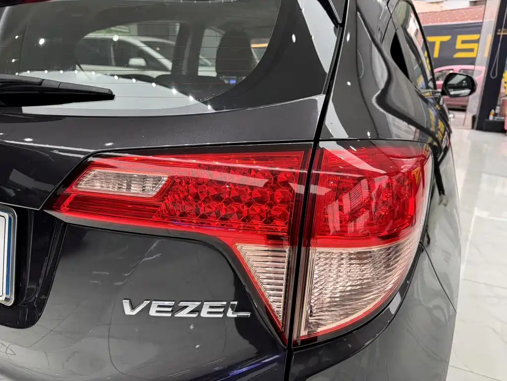 Honda Vezel 2016 — фото 25