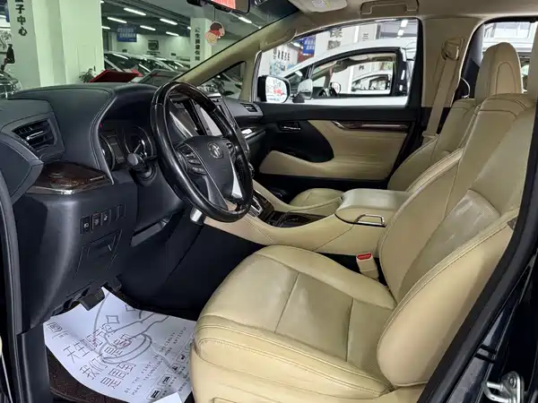 Toyota Alphard 2018