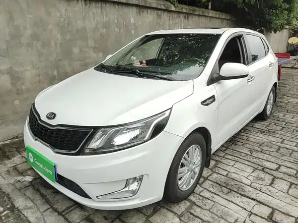 Kia K2 2014
