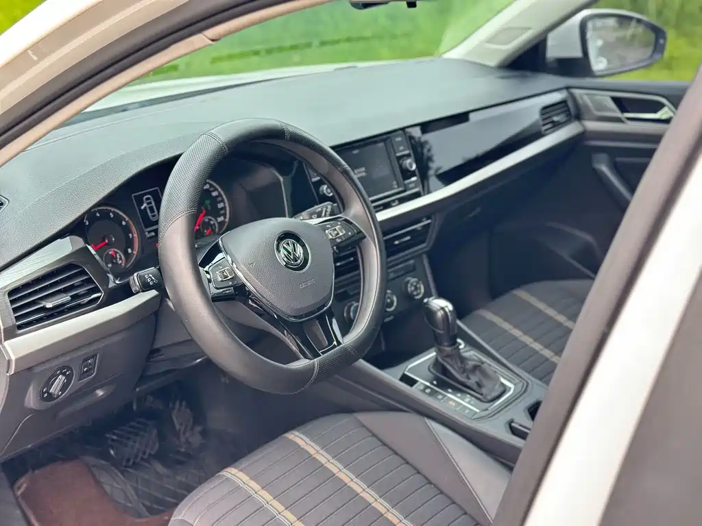 Volkswagen Lavida 2019 — фото 11